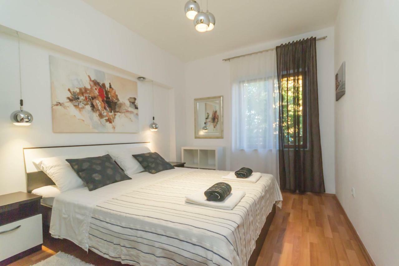 Elegance Apartment Krk Town Bagian luar foto